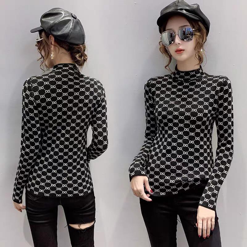 Pull à col roulé étiré