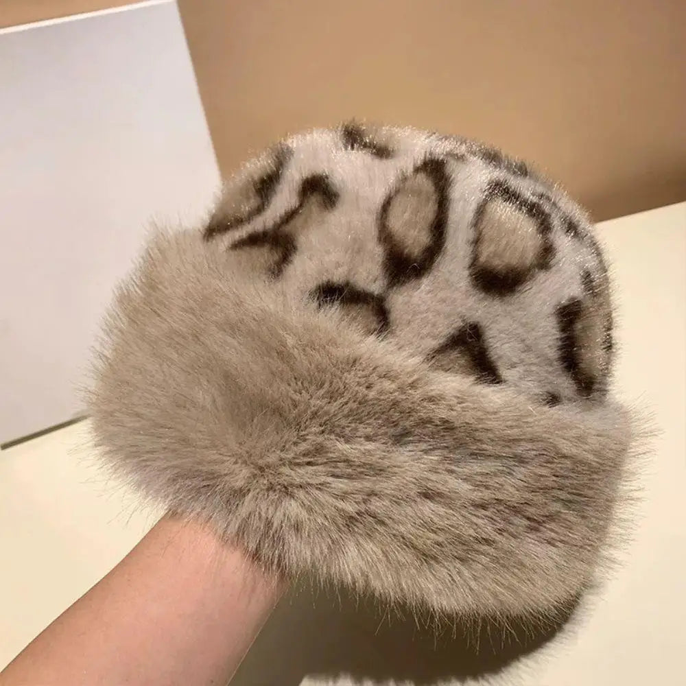 Chapeau en fausse fourrure